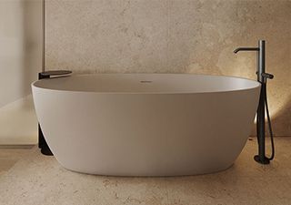 Solid Surface vs. Acrylic Tubs: Choosing the Right Fit for Your Bathroom