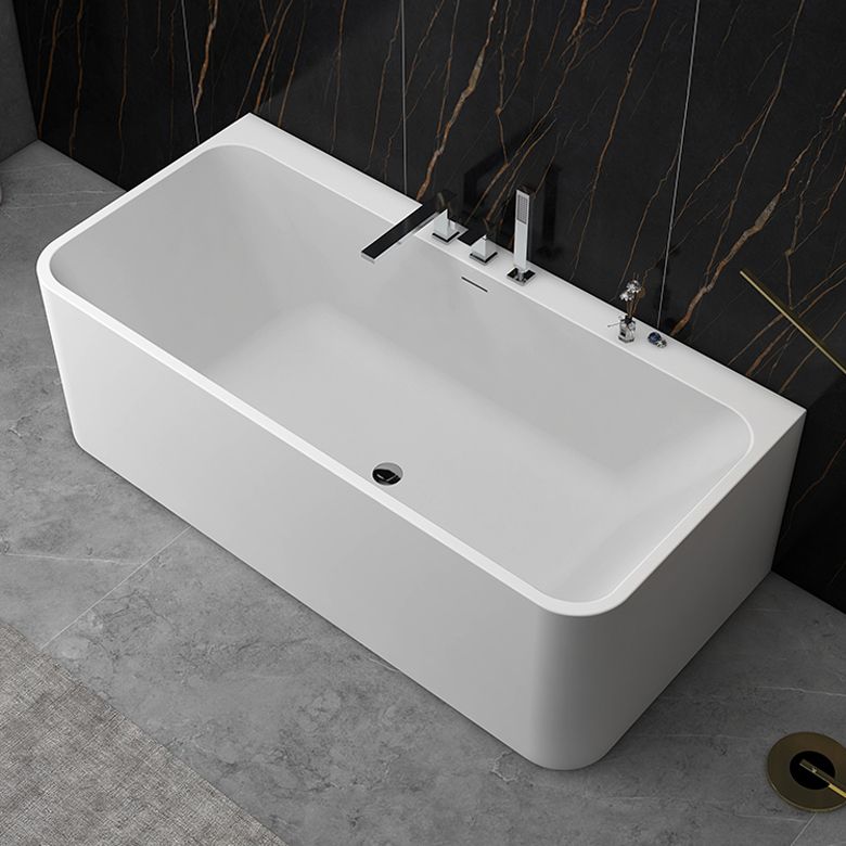 Solid Surface Bathtub Pros and Cons: What to Know Before You Buy