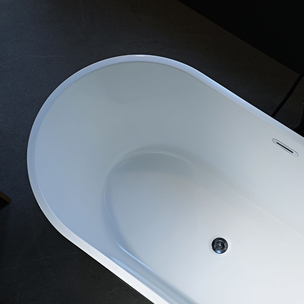 KT‑8021 Matte White Freestanding Acrylic Bathtub  Multiple Sizes, Sleek One Piece Design