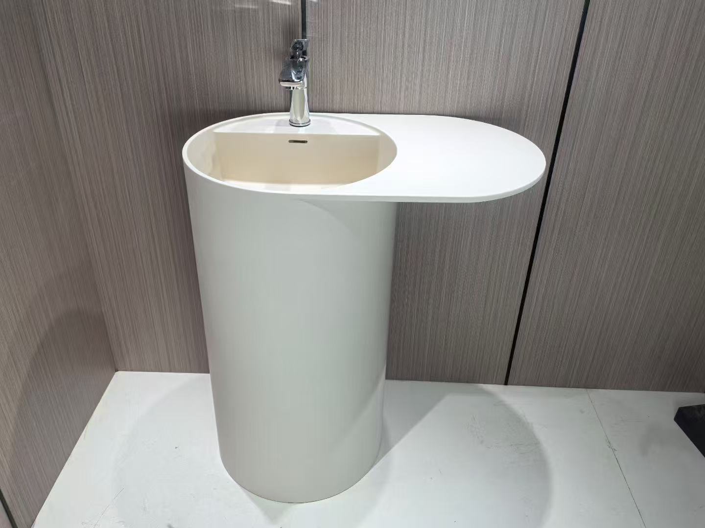 freestanding sink with counter 04.jpg