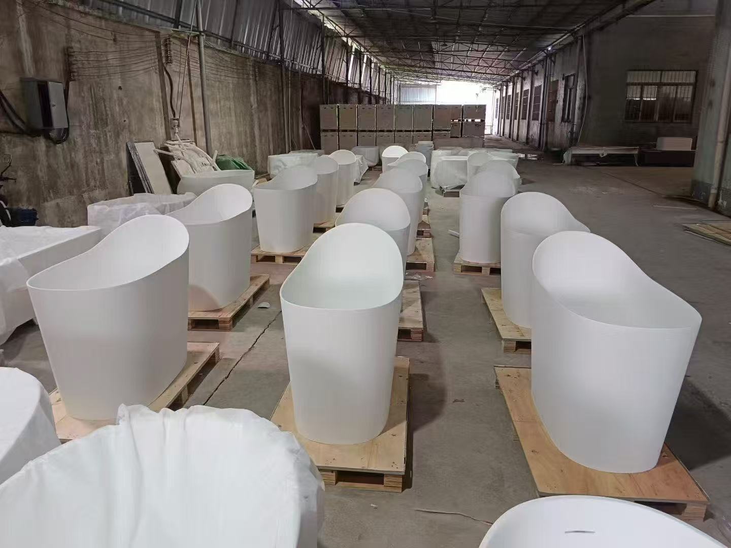 KT-8408 Solid Surface Mini Soaking Bathtub