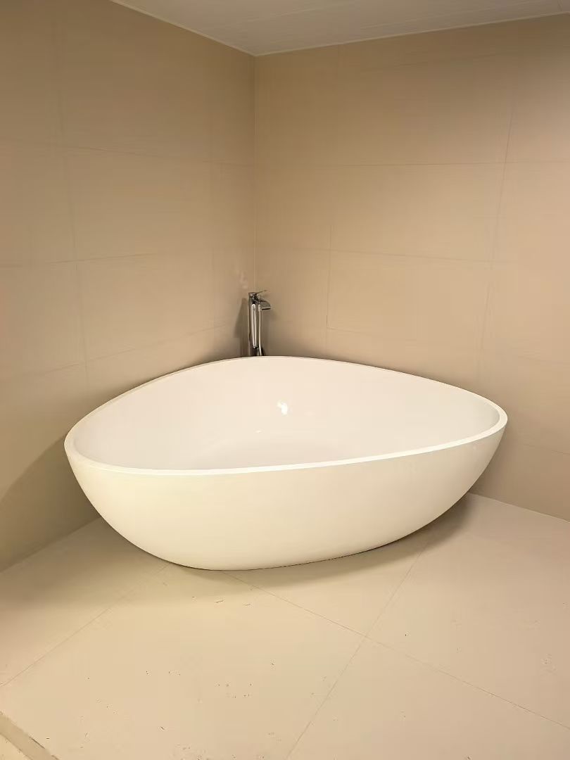 KT-8205 Triangular Solid Surface Freestanding Bathtub