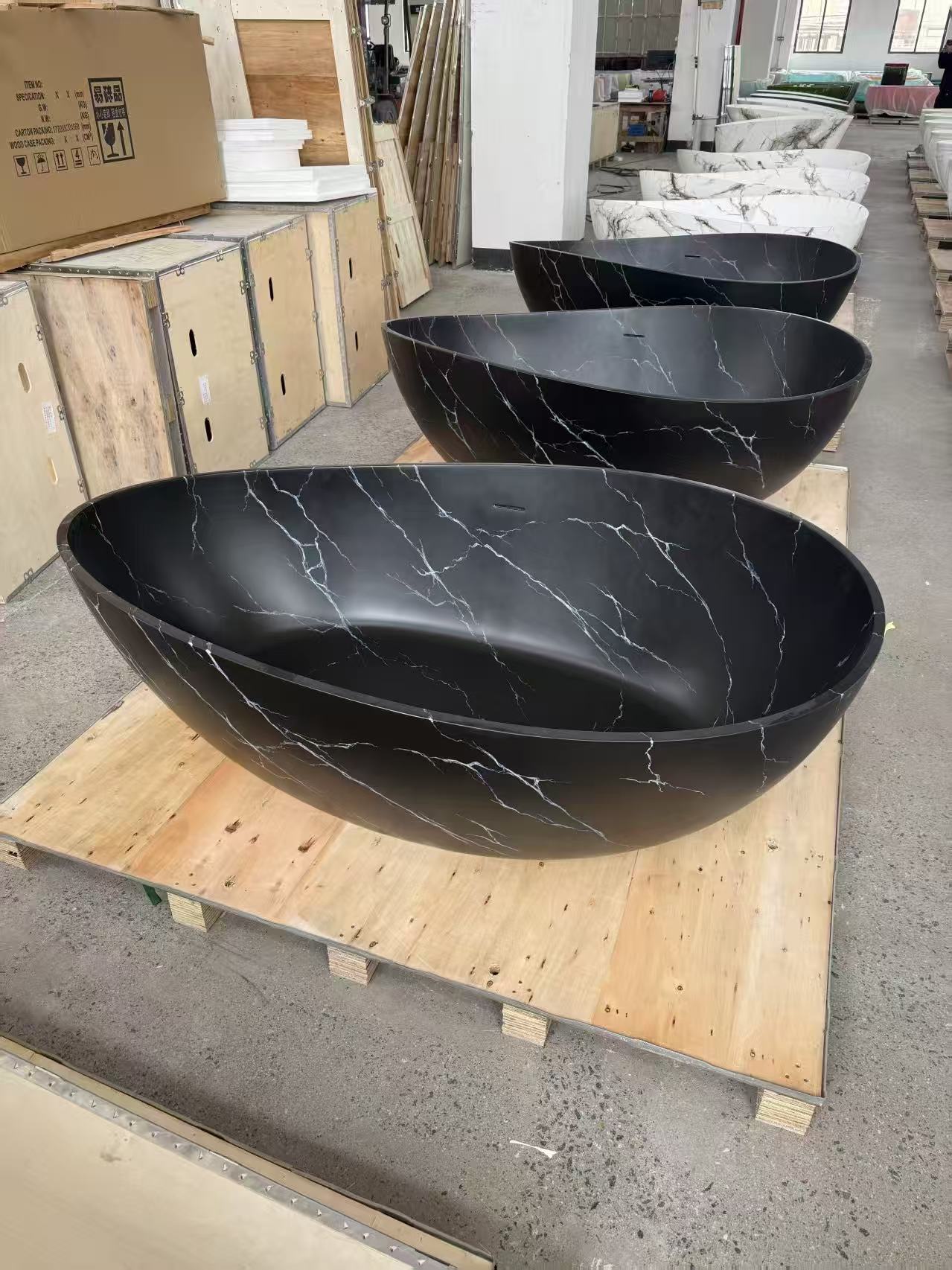 Black Veined Marble-Pattern Solid Surface Freestanding Bathtub