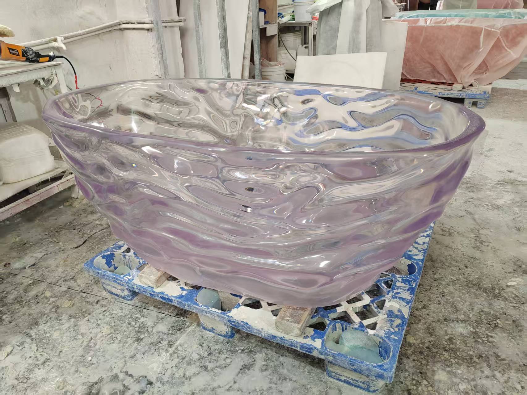 KT-8119 transparent resin bathtub, multicolor ripple freestanding bathtub